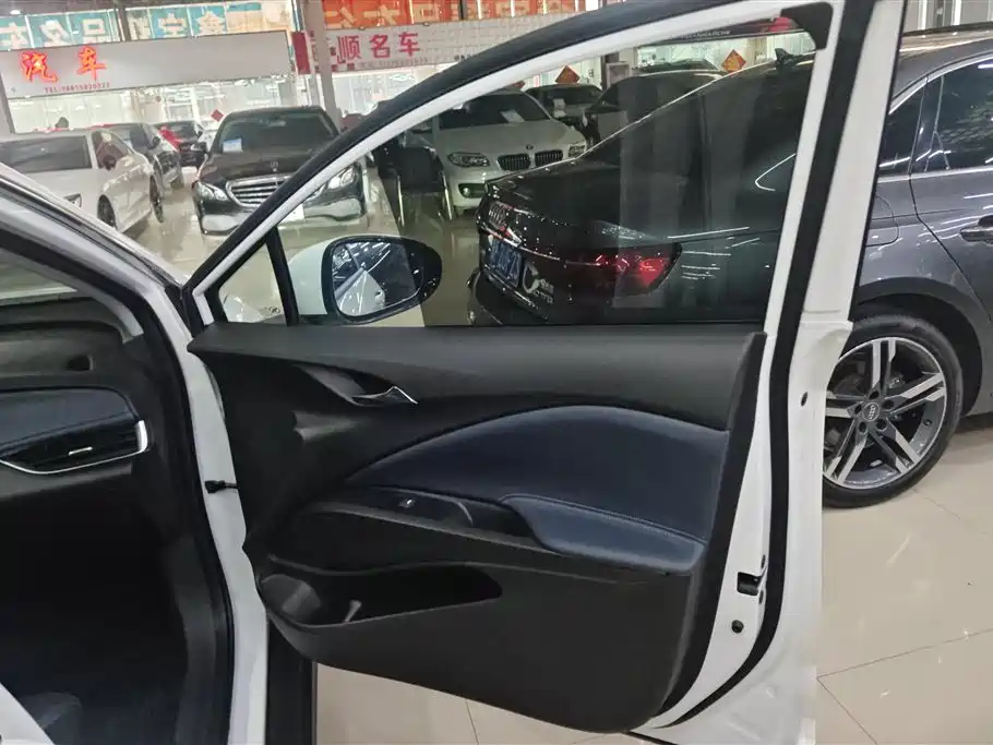 BUICK SLIGHTLY BLUE 6