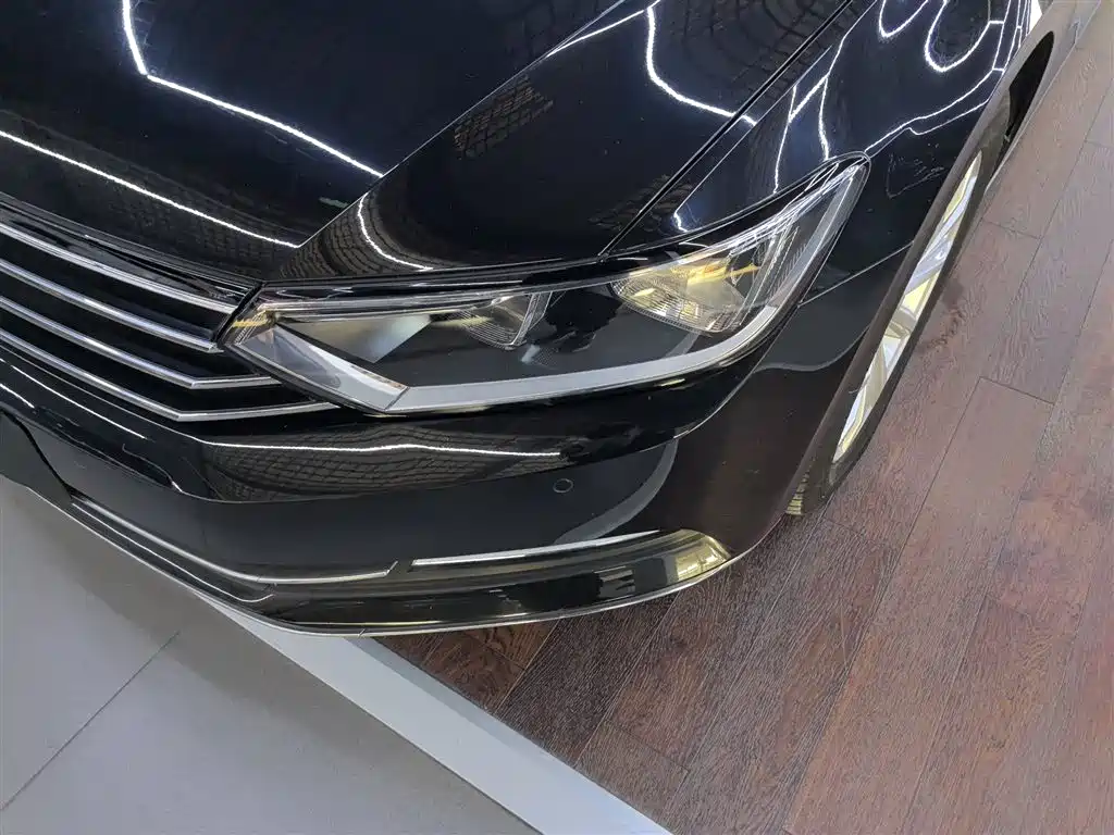 Volkswagen Magotan 2018 330TSI DSG Leading фото 23