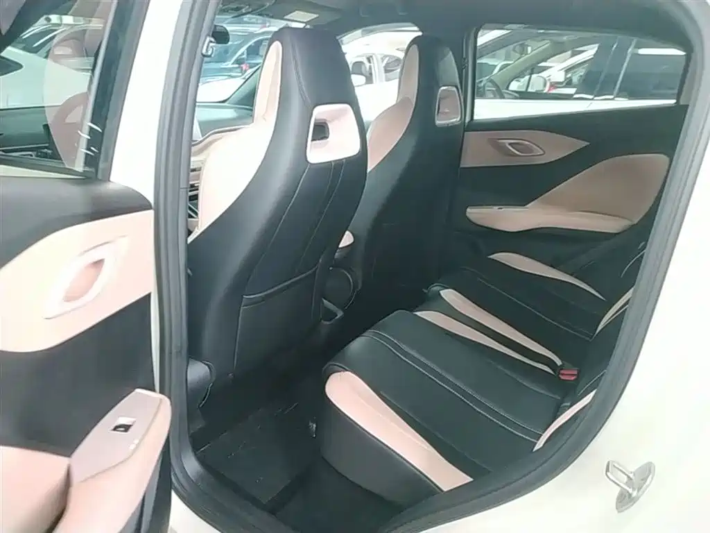 BYD Seagull 2025 305km Freedom фото 17