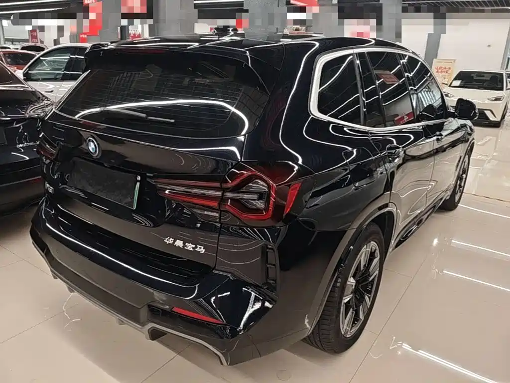 BMW iX3 2024 2024 Leading Edition
