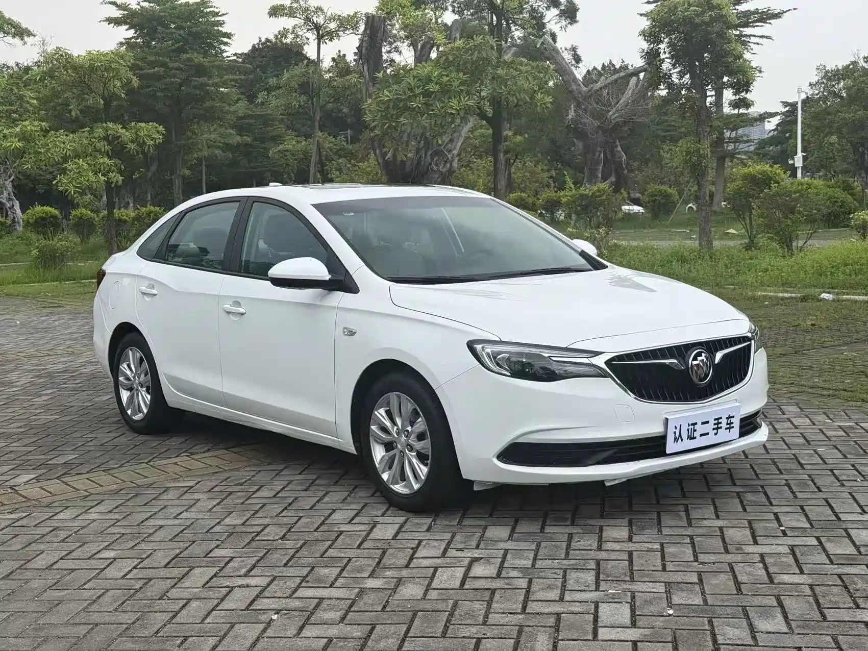 Фото 3 - Buick Excelle