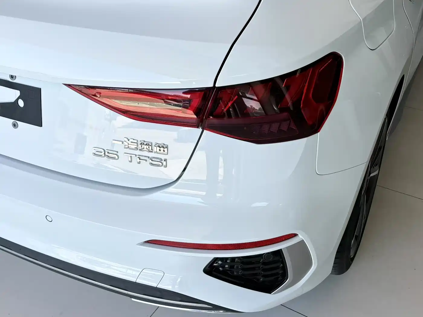 Audi A3 2023 Facelift Sportback 35 TFSI Fashion Sport фото 9