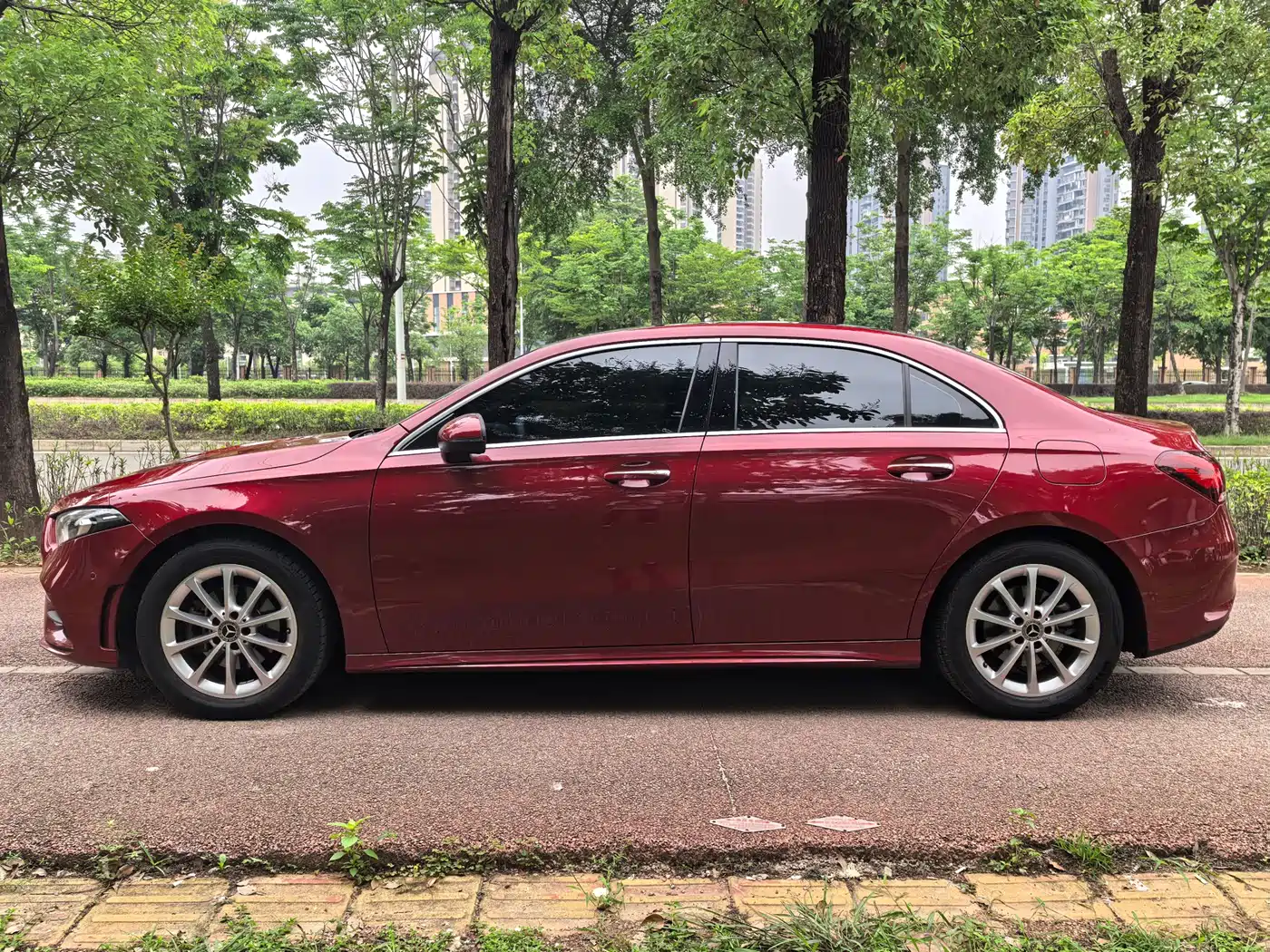 Mercedes-Benz A-Class 2022 A 200 L Sport Sedan Dynamic фото 7