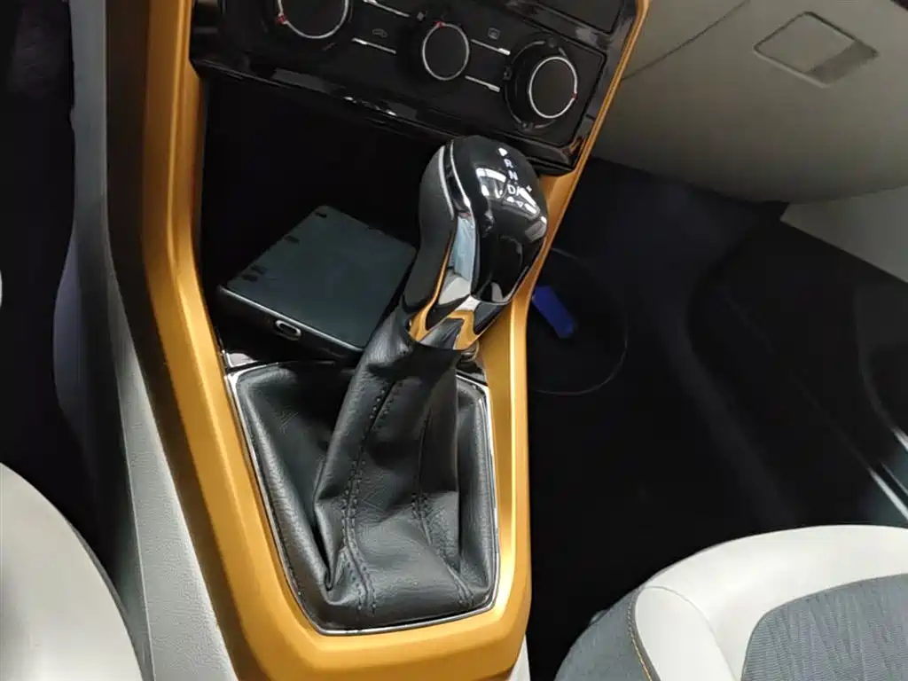 Volkswagen T-Cross 2019 280TSI DSG Comfort Edition фото 14