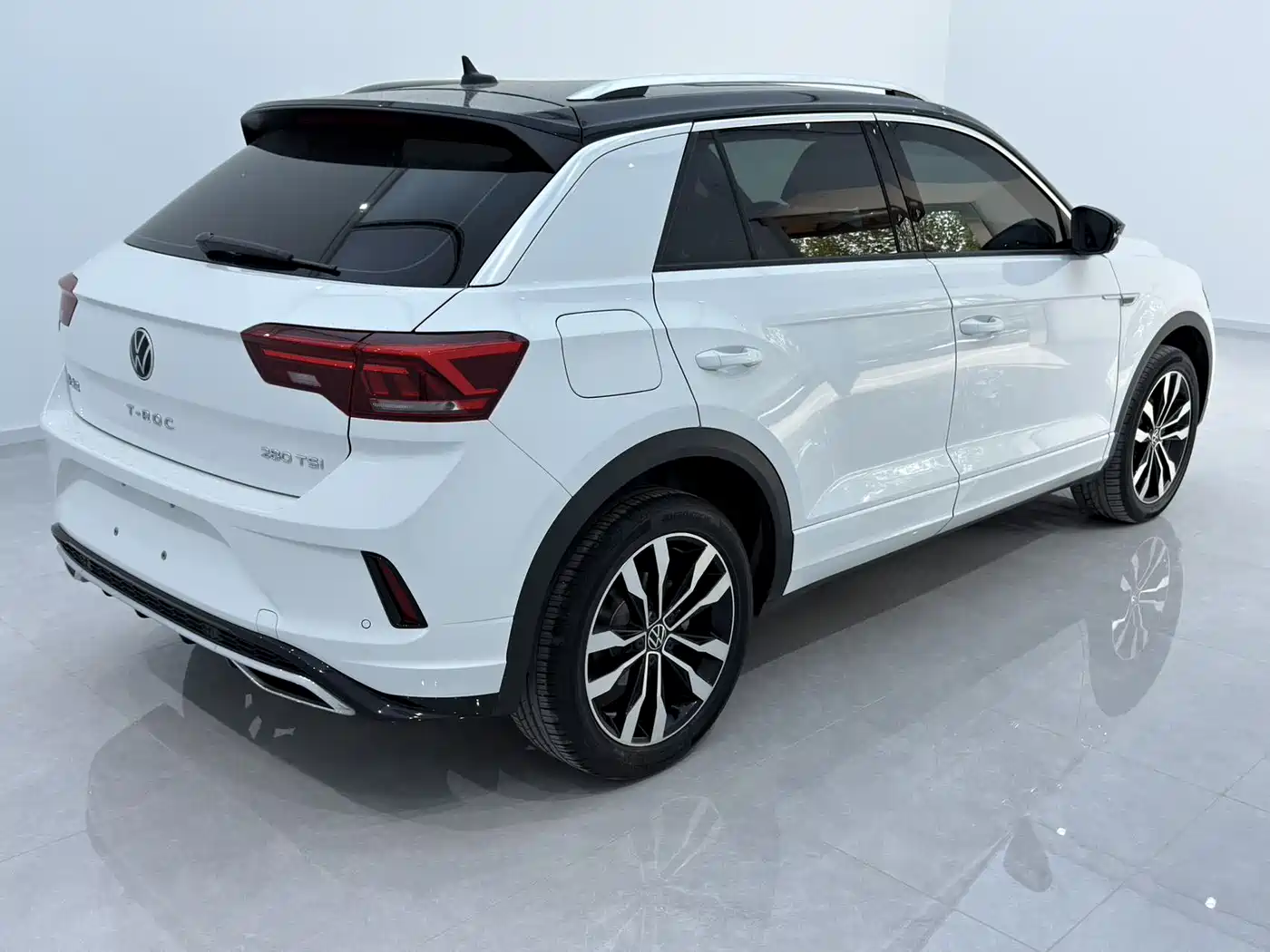 VOLKSWAGEN T ROC EXPLORING SONGS