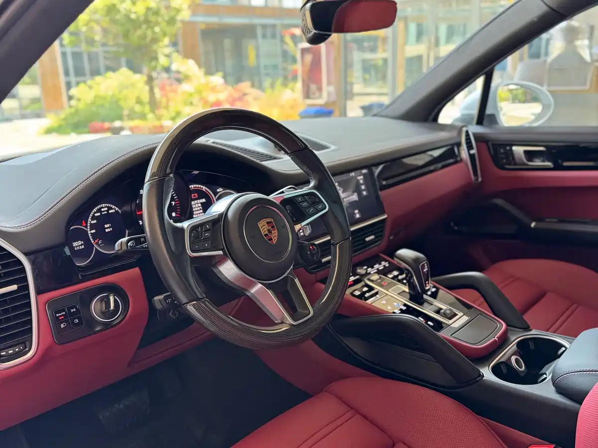 Porsche Cayenne 2018 Cayenne 3.0T фото 2