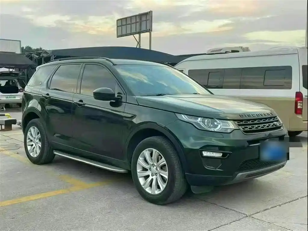 Land Rover Discovery Sport 2016 2.0T SE фото 4