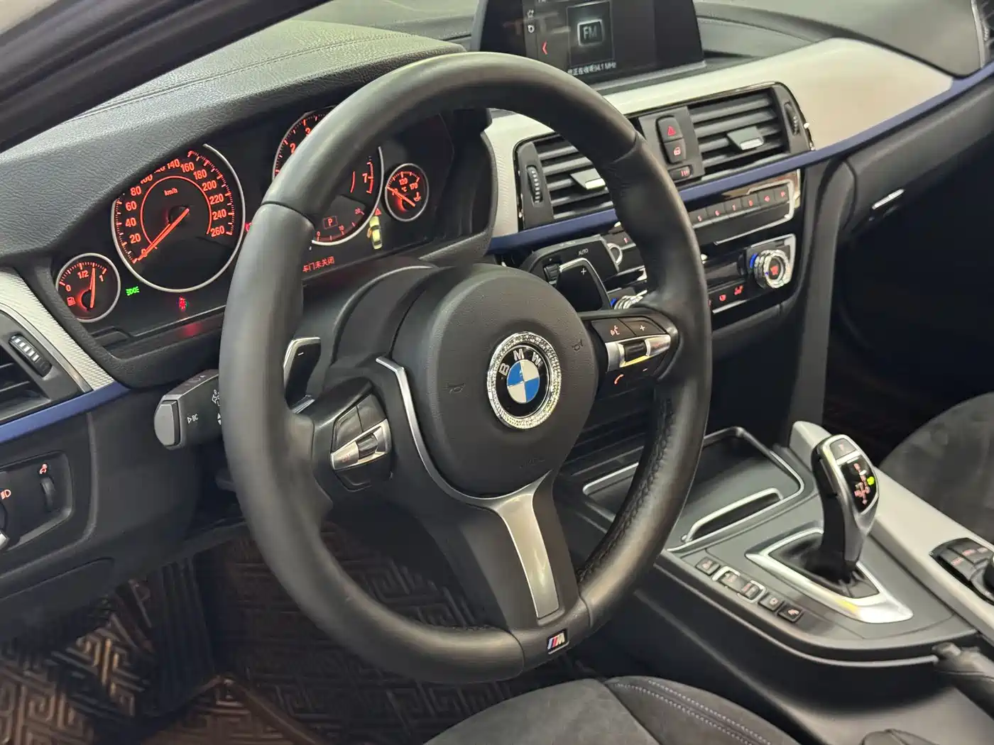 BMW 3 Series 2018 320i M Sport Package фото 11