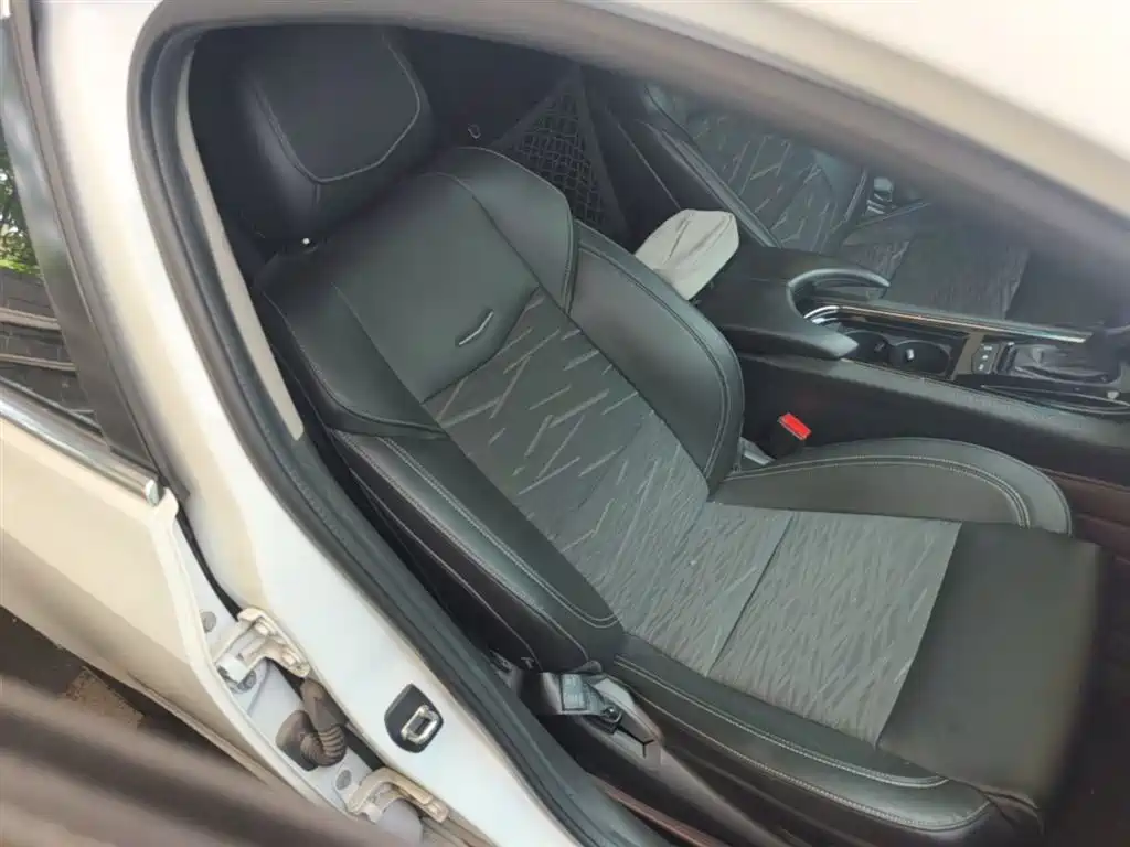 Cadillac ATS-L 2017 28T Technology фото 25