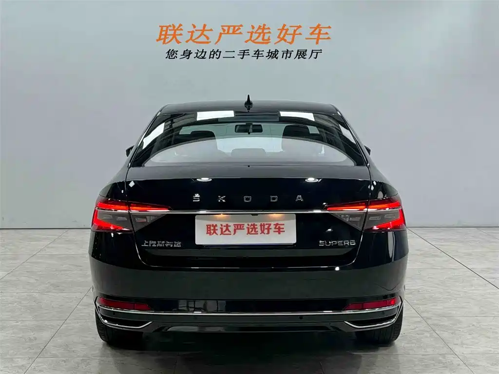 Škoda Superb 2024 TSI280 DSG Premium Edition фото 25