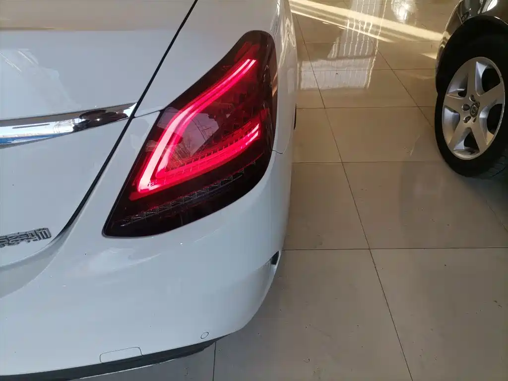 Mercedes-Benz C-Class 2021 C 260 L Sport Starry Exclusive Edition фото 24