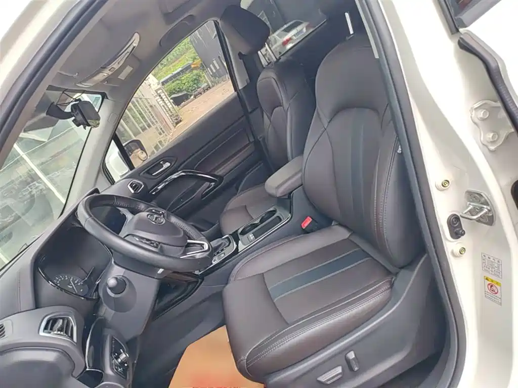 GAC Trumpchi Trumpchi GS4 2018 235T Automatic 2WD Luxury Smart Connect фото 15