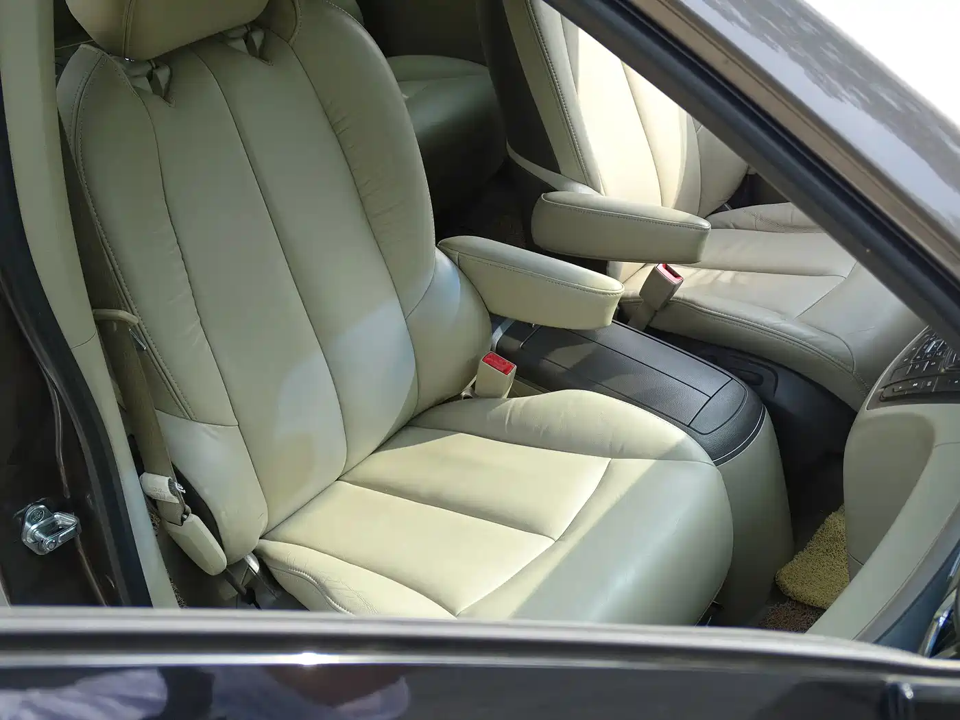 Buick GL8 2011 2011 3.0L XT Luxury Business Flagship