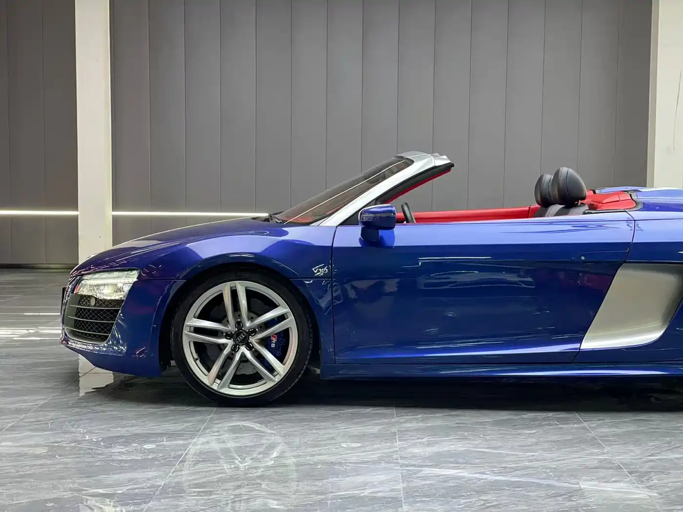 Audi R8 2014 Spyder 5.2 FSI quattro фото 6