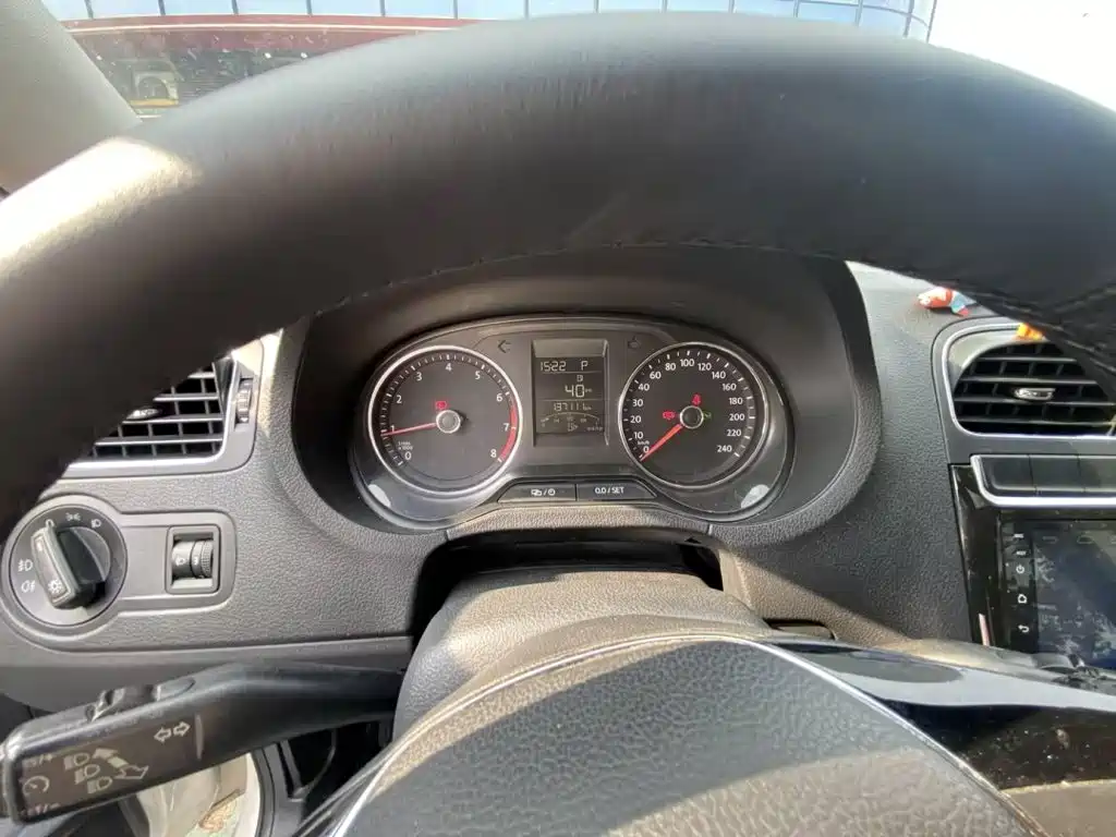 Volkswagen Polo 2016 2016 1.6L Automatic Comfort