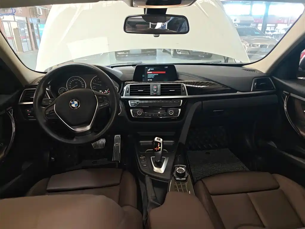 BMW 3 Series 2018 320Li Fashion Style фото 7