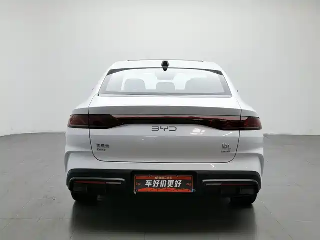 BYD Qin L 2025 DM-i Smart Drive 80KM Premium — фото 4