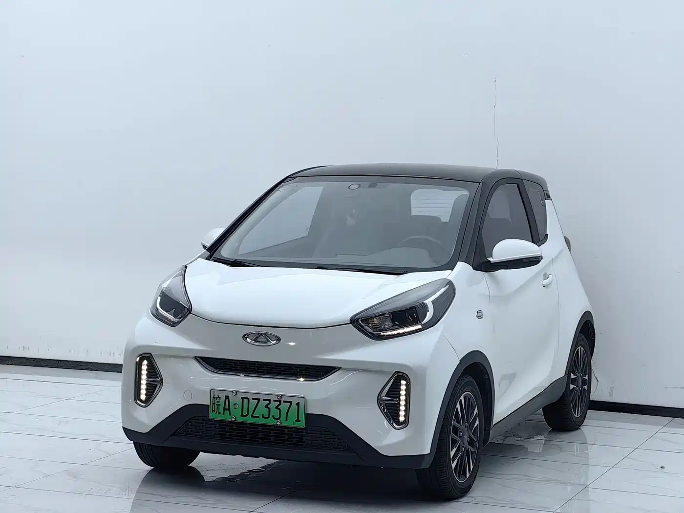 QQ New Energy Little Ant 2022 Sweet Pink Edition Half Sugar Version LFP Lithium 30kW 301km