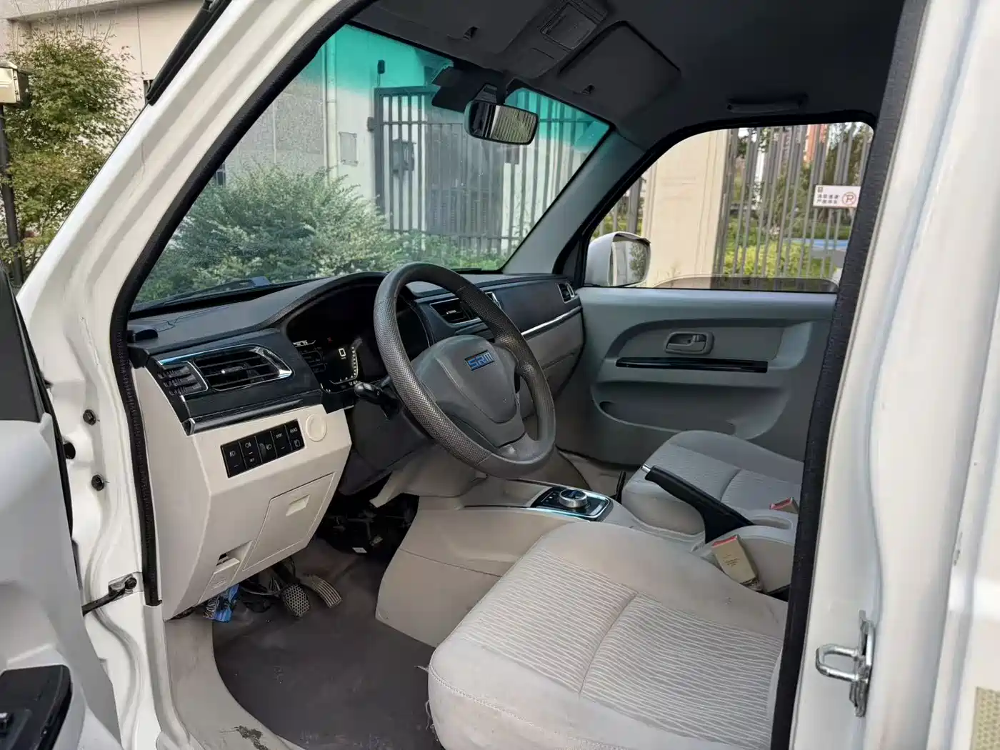 SRM Xinyuan New Energy Hiace EV 2021 2021 Standard