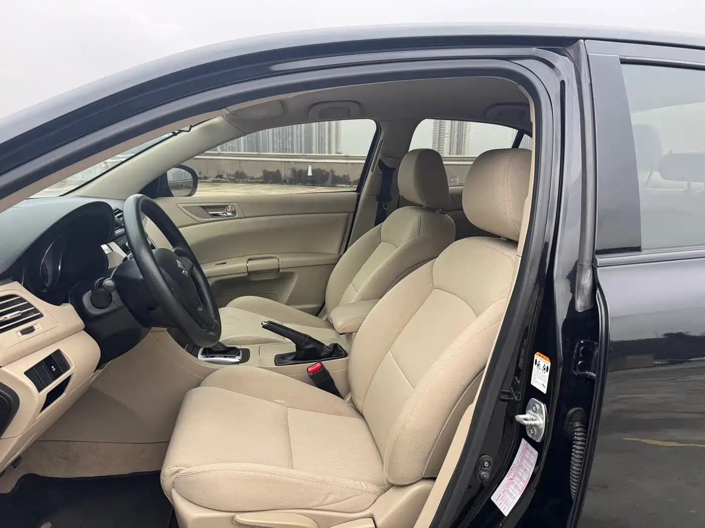 Suzuki Kizashi 2013 2011 2.4L 2WD CVT Standard Edition