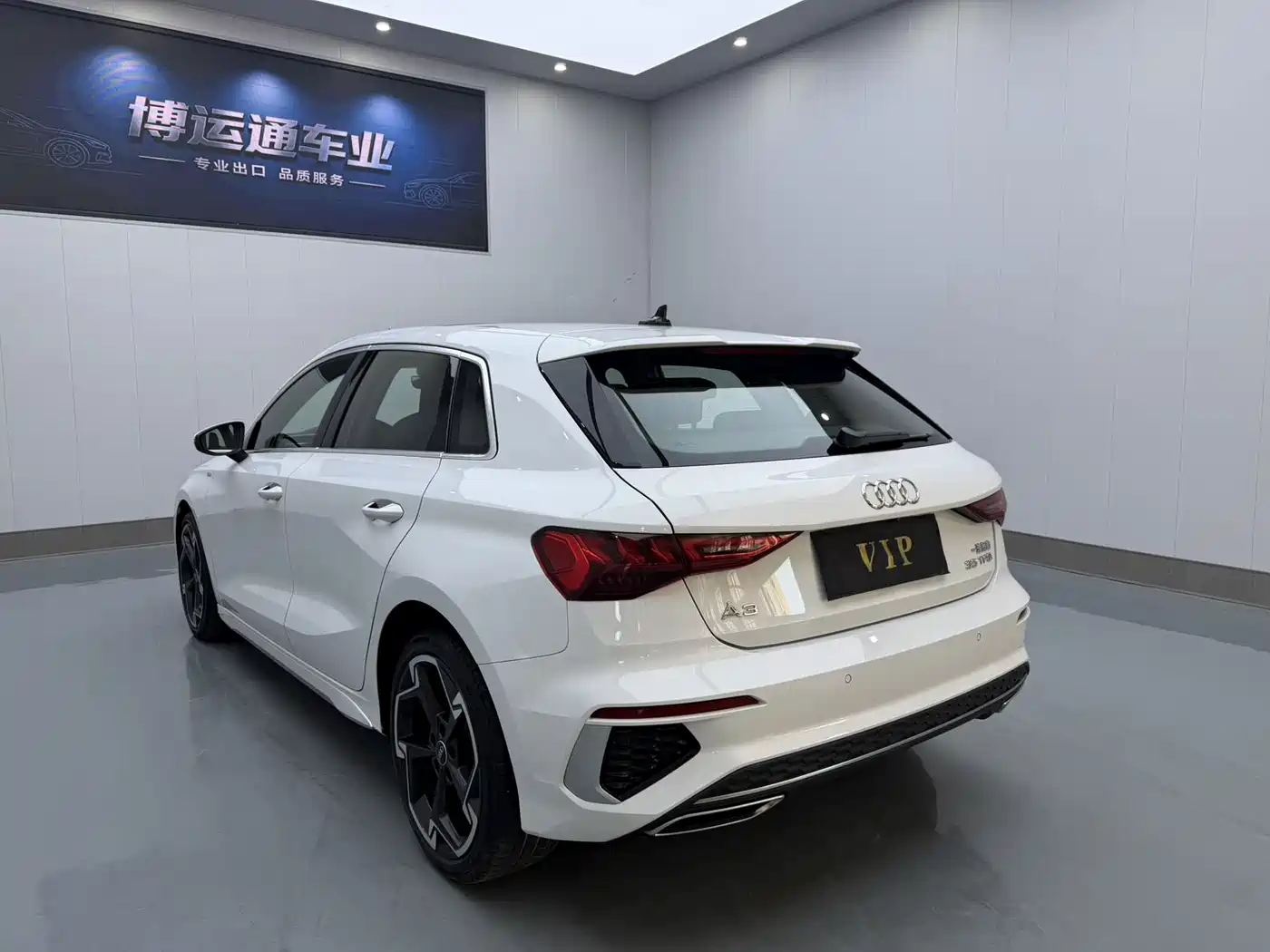 Фото 4 - Audi A3