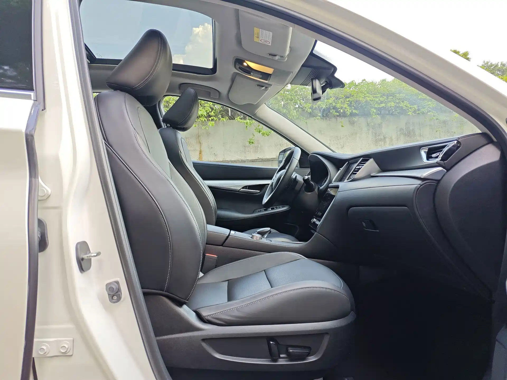 Фото 7 - Infiniti QX50