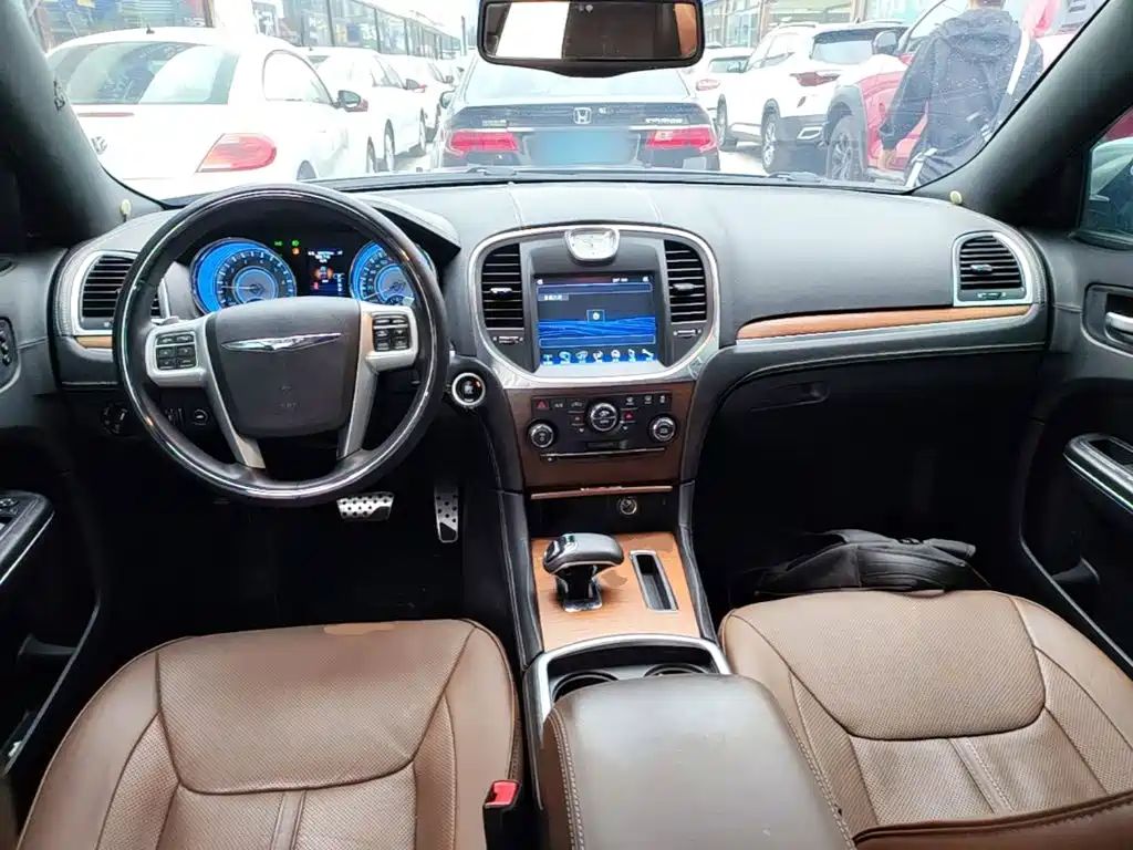 Chrysler 300C (Import) 2014 2014 3.0L Excellence Edition
