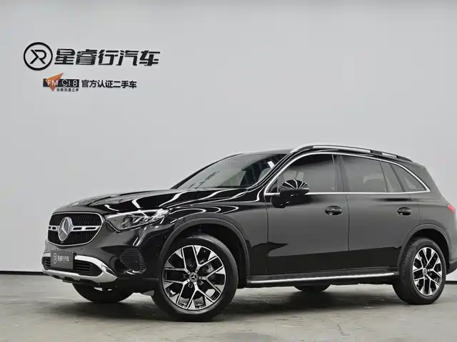 Mercedes-Benz GLC 2023 Facelift GLC 260 L 4MATIC Luxury 5-Seater — фото 1