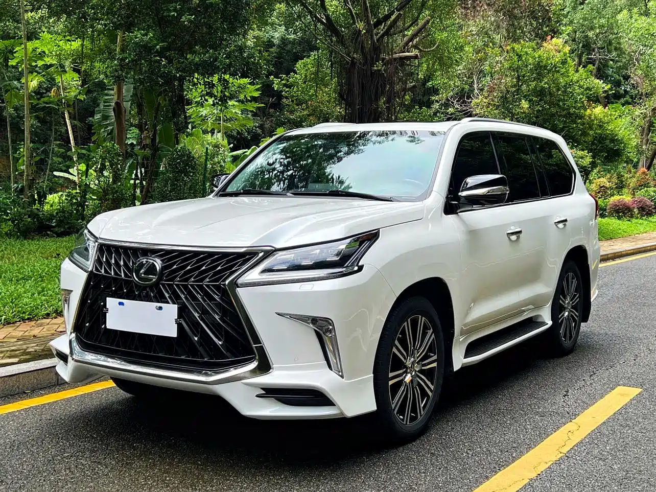 Lexus LX 2019 570 Peak Special Edition