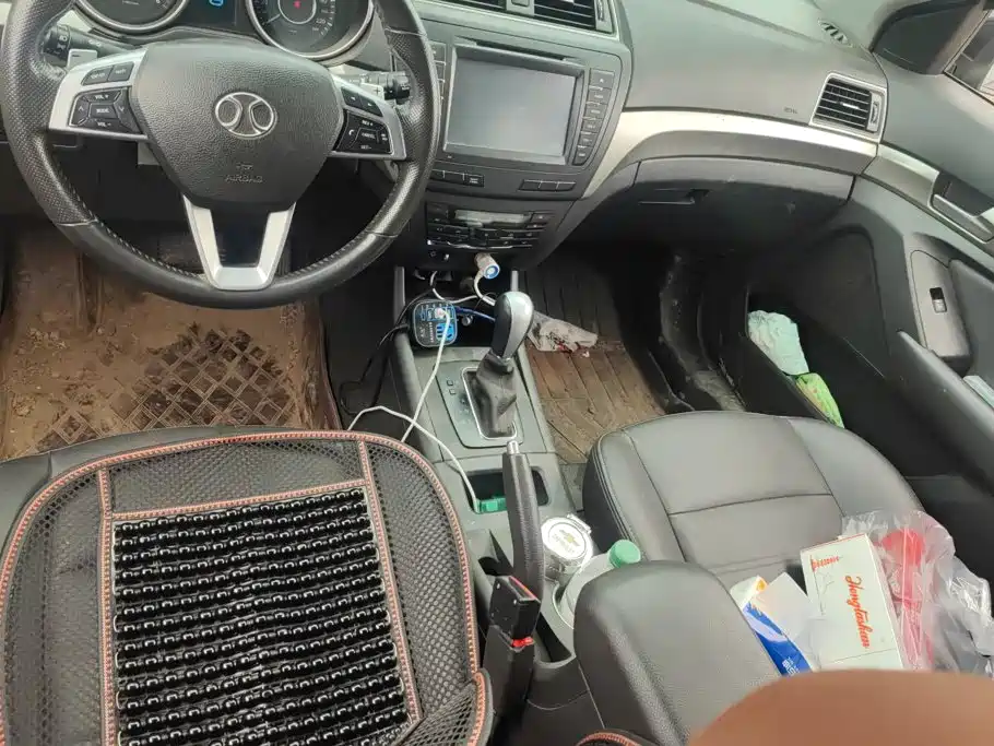 BAIC Senova X65 2015 2015 2.0T Automatic Elite