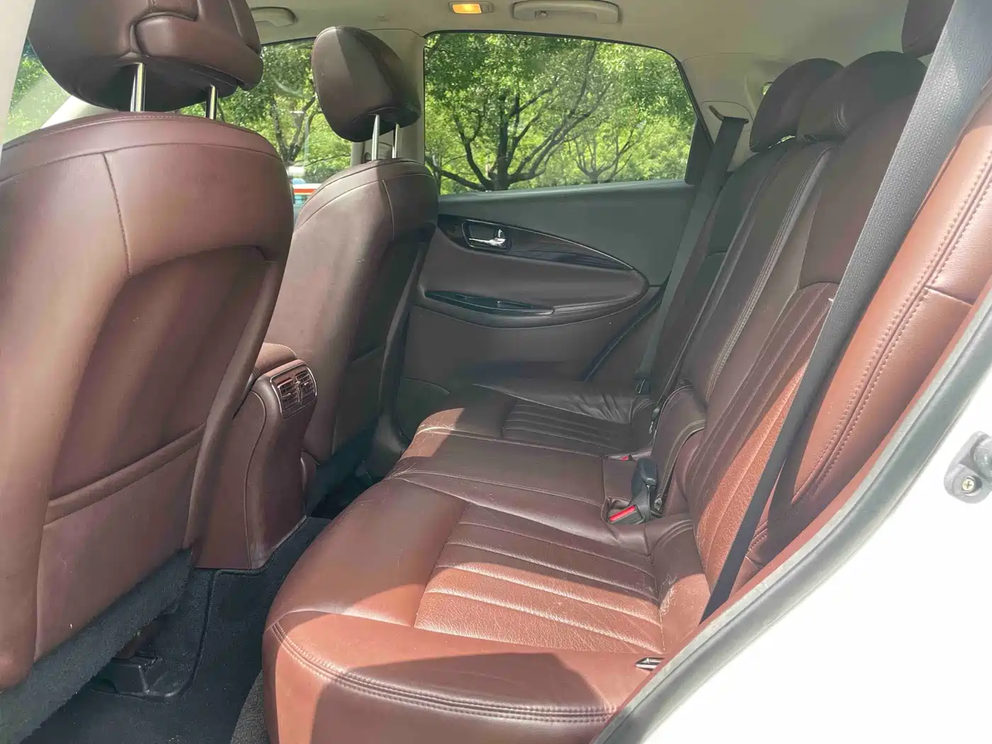 Infiniti QX50 (Import) 2014 2013 2.5L 2WD Elegance