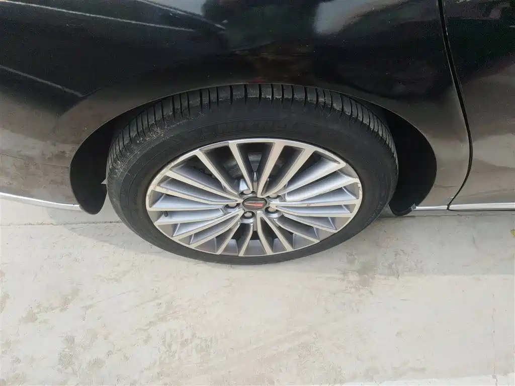 Hongqi H9 2022 2.0T Smart Connect Flag Enjoy Edition фото 26