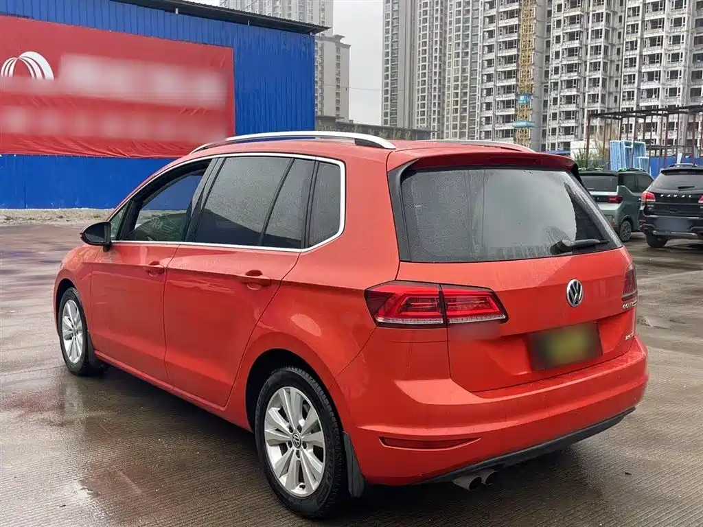Volkswagen Golf Sportsvan 2018 230TSI Automatic Progressive фото 5