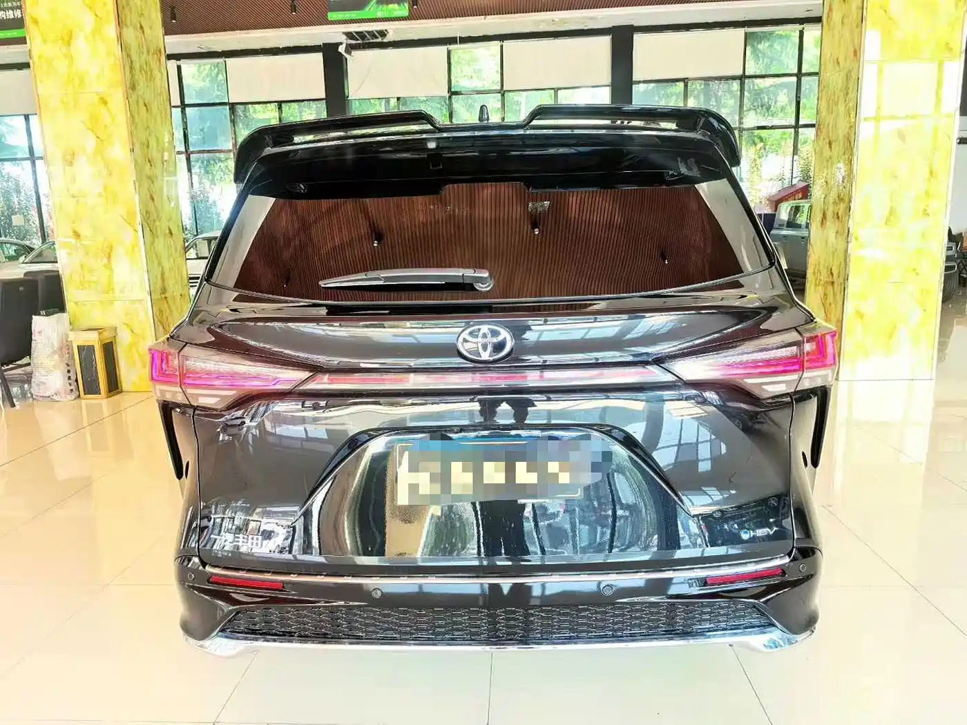 Toyota Granvia 2025 2024 2.5L Hybrid Comfort
