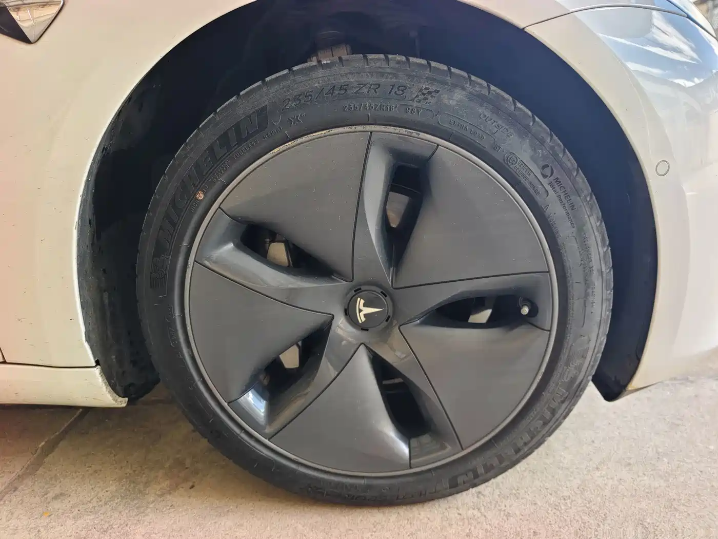 Tesla Model 3 2020 2020 Facelift Standard Range RWD Upgrade