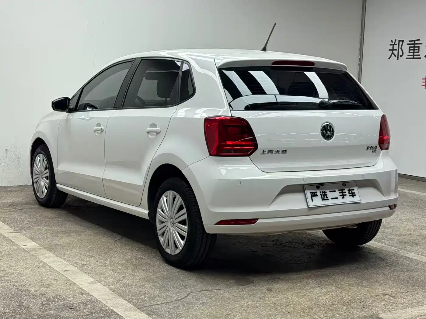 Volkswagen Polo 2016 1.6L Automatic Comfort фото 7