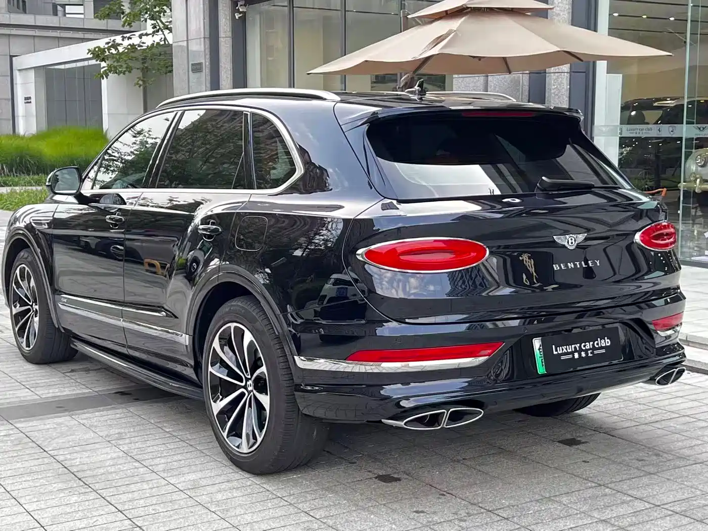 BENTLEY TIMYUE PLUG-IN HYBRID