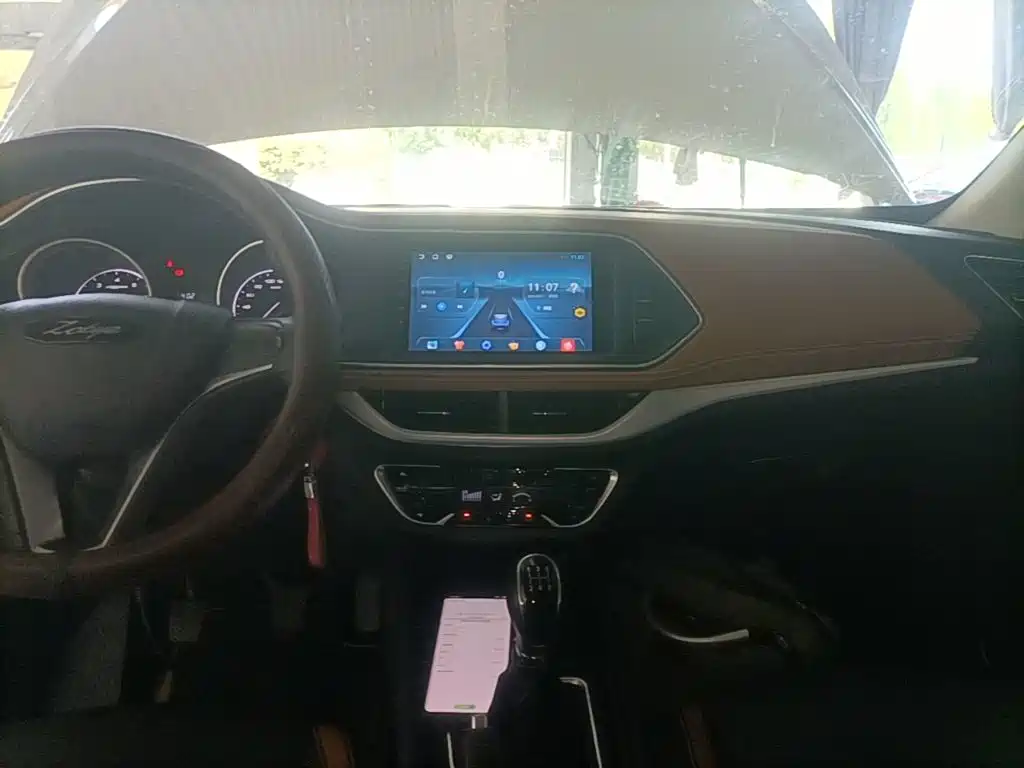 Zotye T300 2023 2023 T300L 1.5L Manual Standard Edition