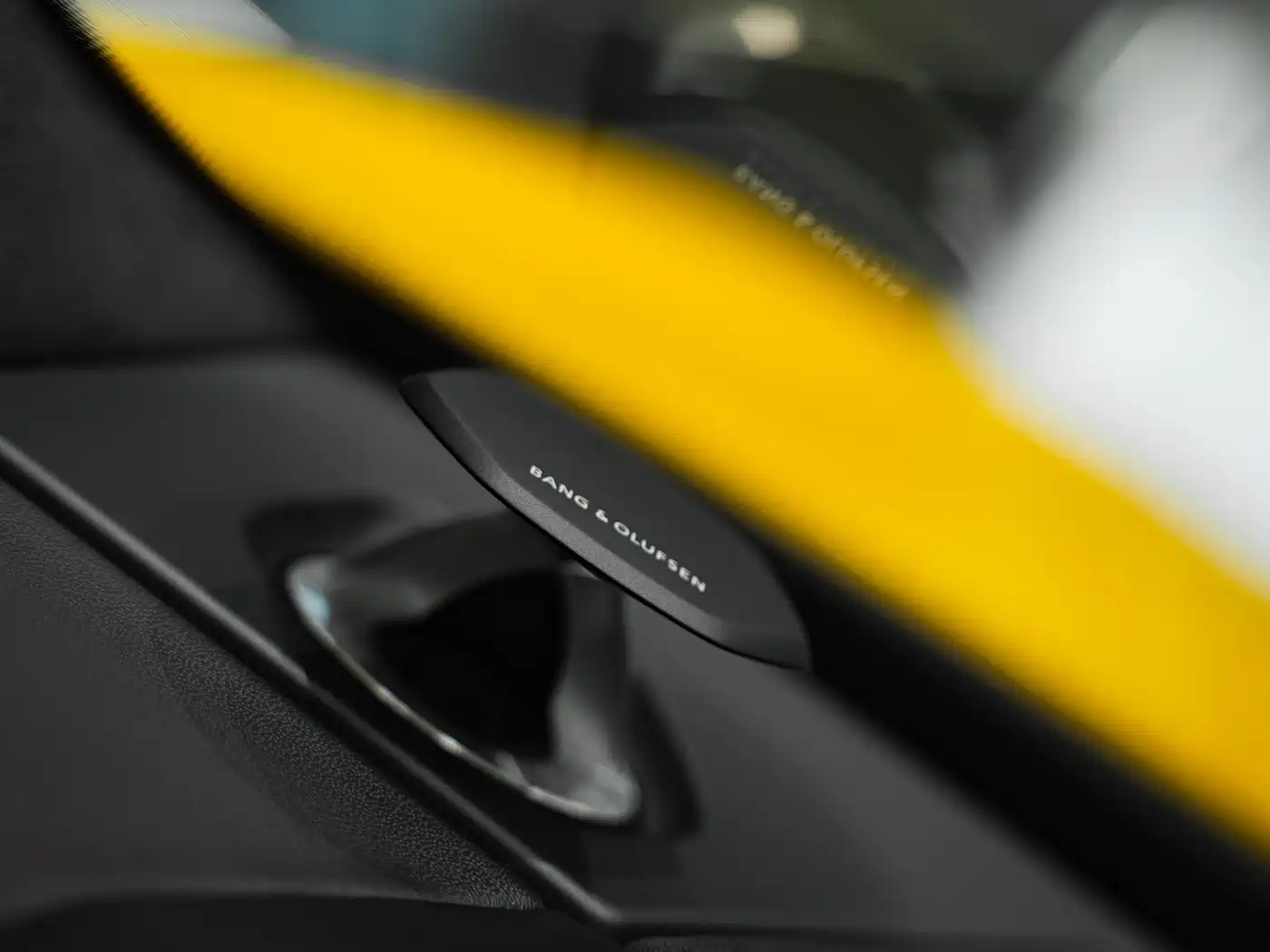 Lamborghini Urus 2023 4.0T V8 S фото 31