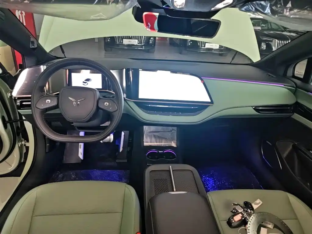Hongqi EH7 2025 600 Smart Selection Edition фото 10