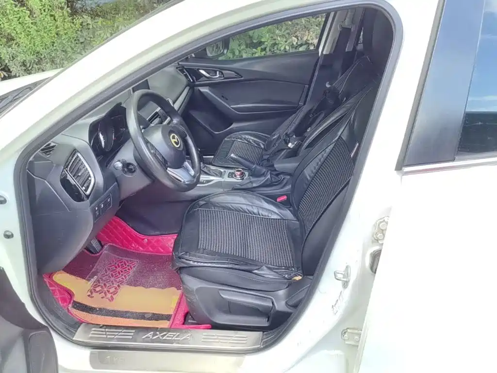 Mazda Mazda 3 2014 2014 Sedan 1.5L Automatic Luxury