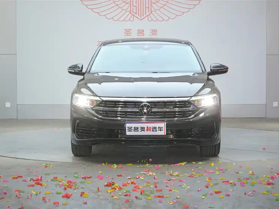 Volkswagen Sagitar 2023 300TSI DSG Surpassing Edition фото 4