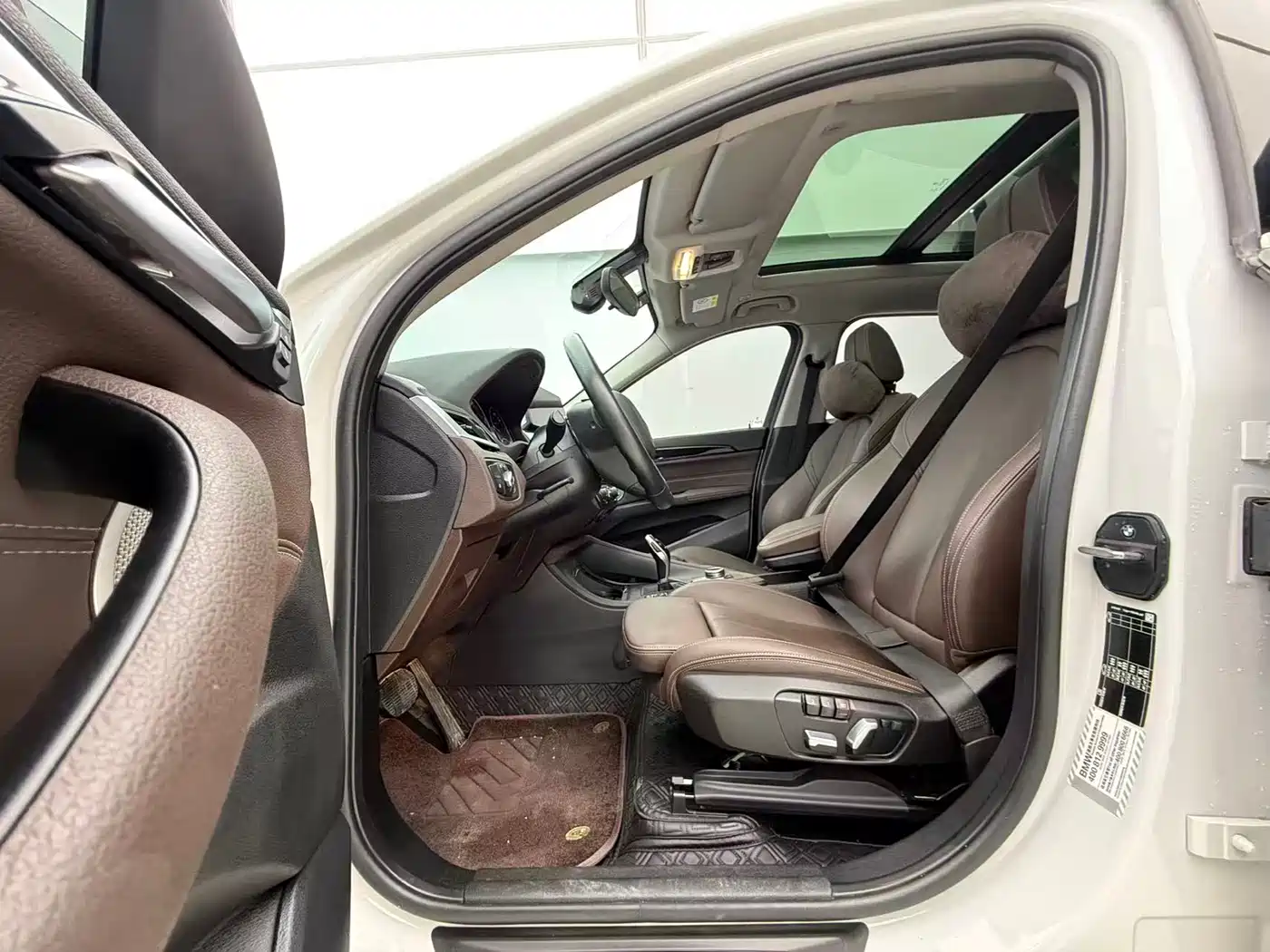 BMW X1 2022 sDrive20Li Fashion фото 19