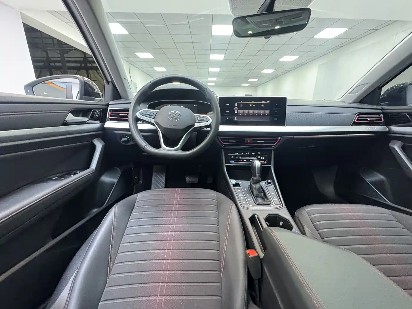 Volkswagen Lavida, миниатюра 12