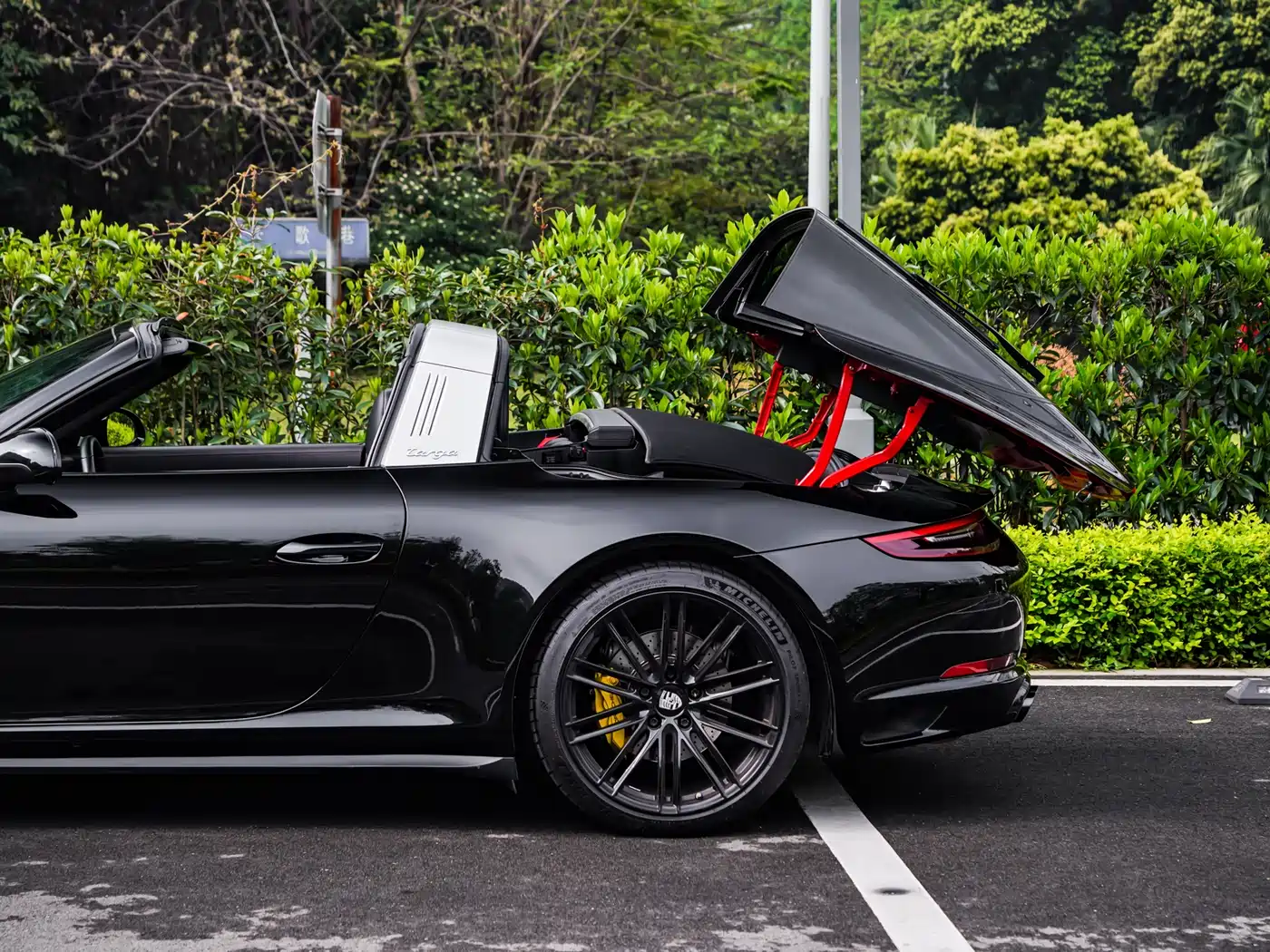 Porsche 911 2016 Targa 4 3.0T фото 36