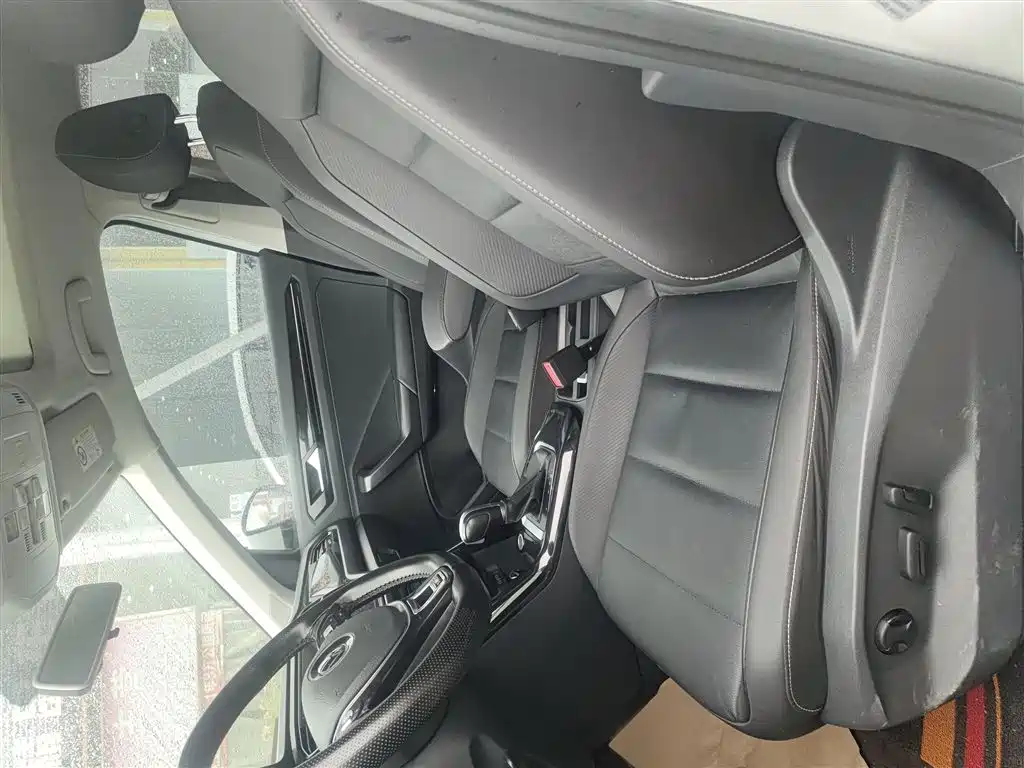 Volkswagen T-ROC 2022 280TSI DSG 2WD Elite PLUS фото 11