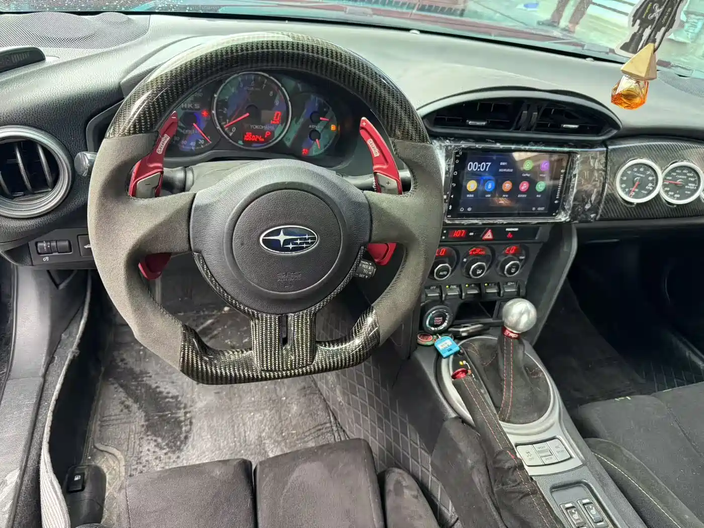 Фото 10 - Subaru BRZ