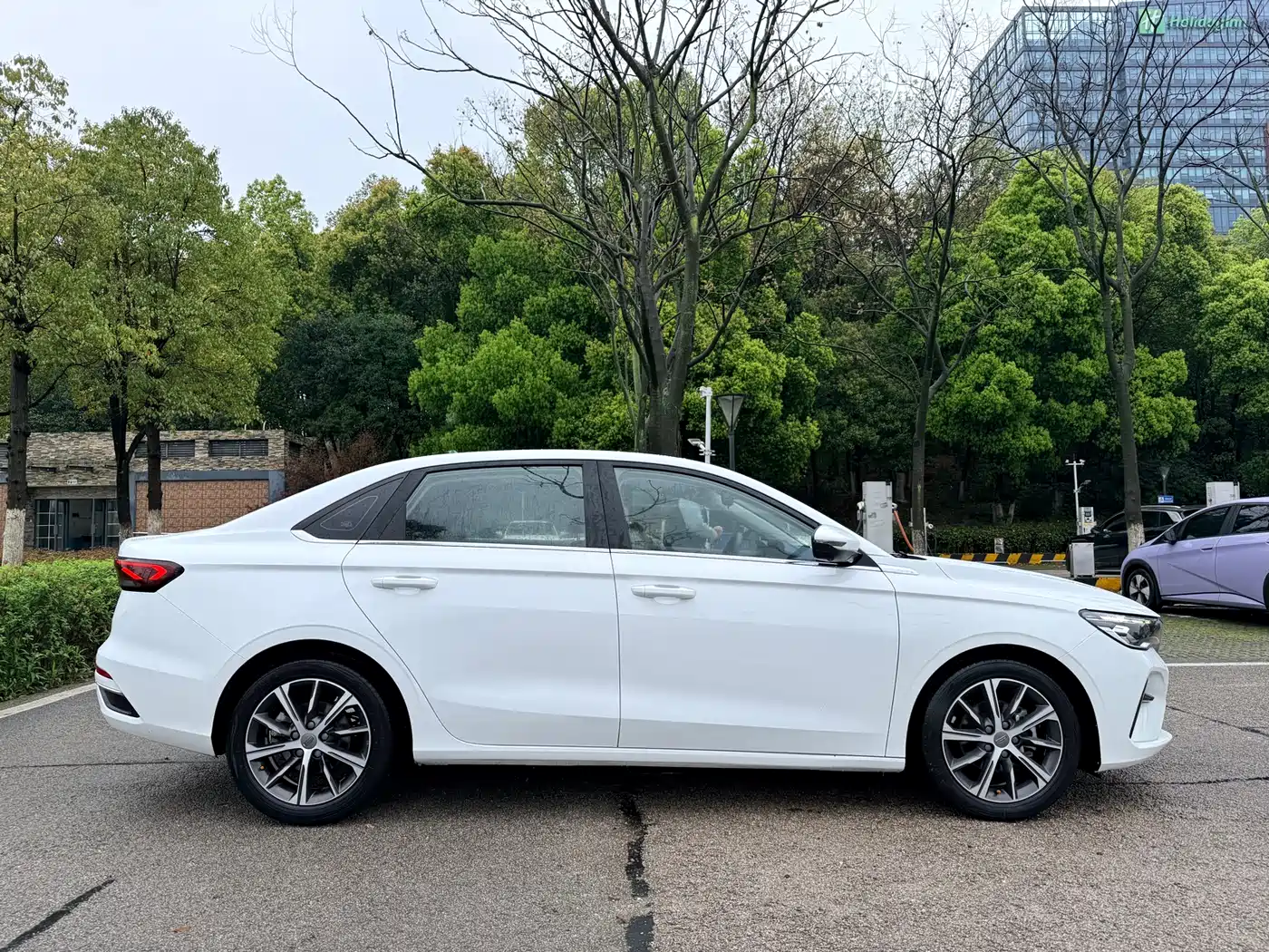 GEELY AUTOMOBILE EMGRAND