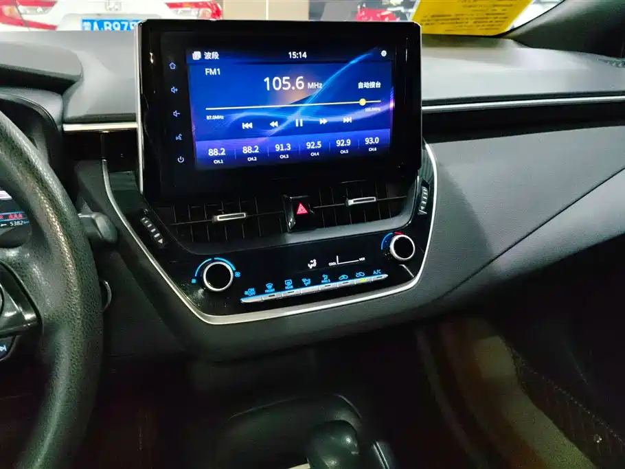 Toyota Levin 2019 185T CVT Luxury Edition China V фото 13