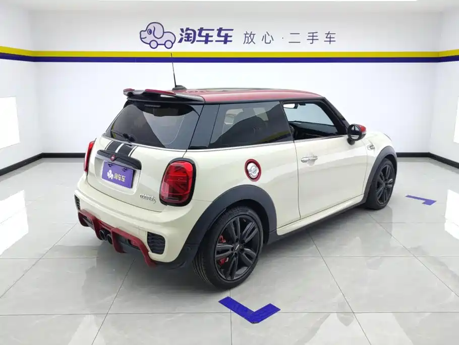 Фото 3 - MINI MINI